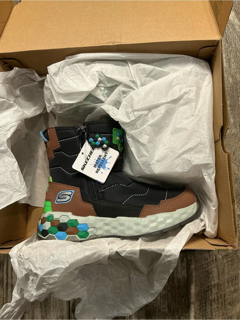 Skechers Black, Brown and Green Kids Rain/Snow Boots Size 2.5